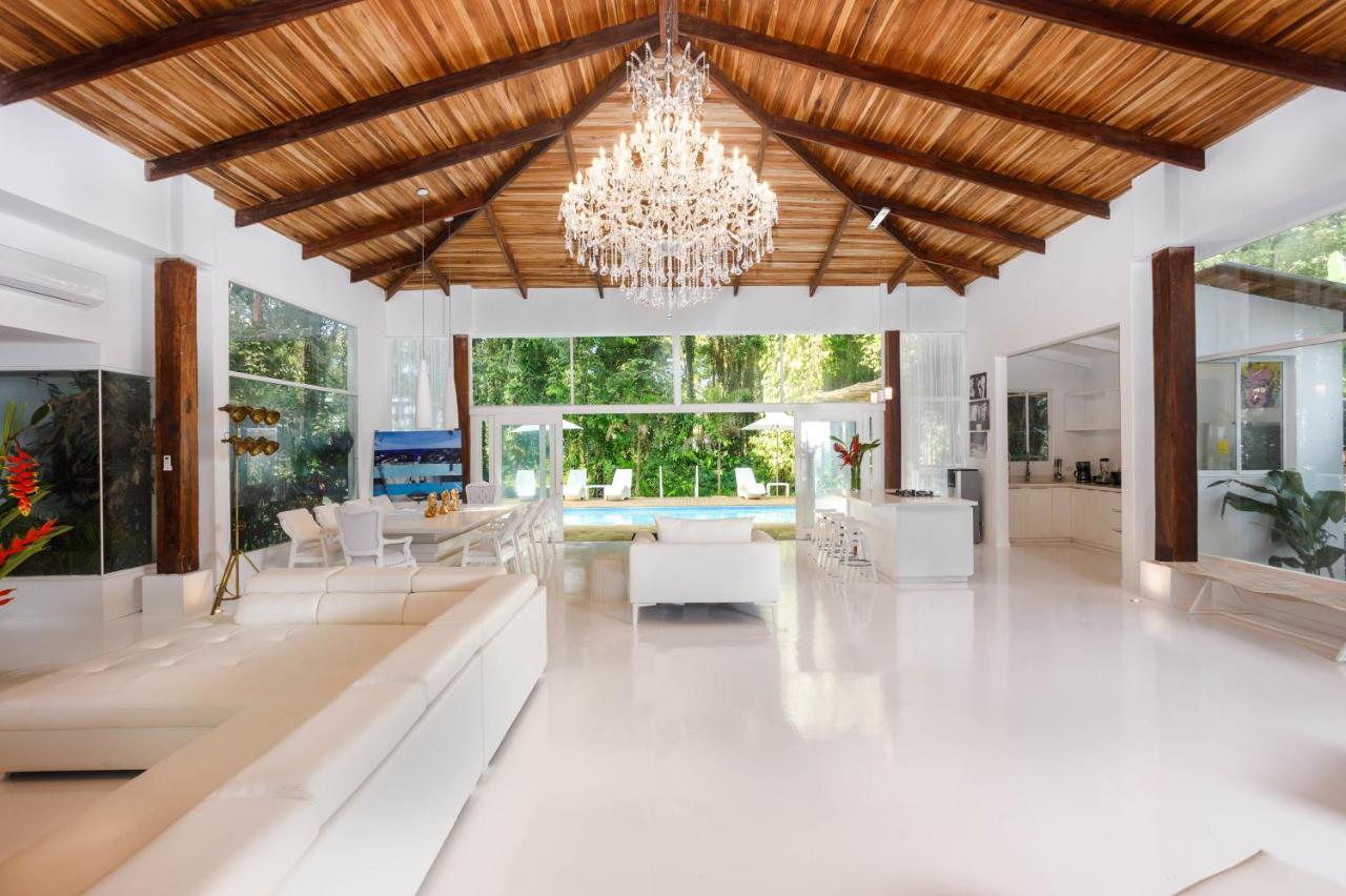 Gigi Brown Villa Paparazzi Beachfront Puerto Viejo de Talamanca Экстерьер фото